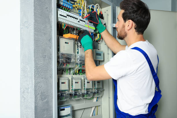 Best Best Electricians Near Me  in Valley Center, KS